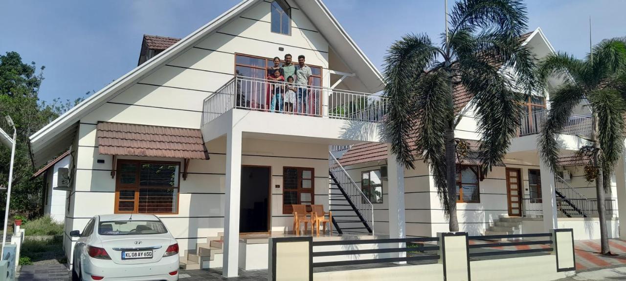 Skyview Villa Athirappilly Exteriér fotografie